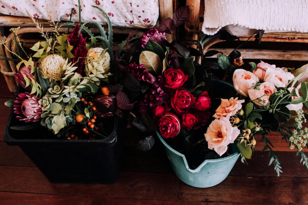 Mixed Valentines flowers for 14feb 2026